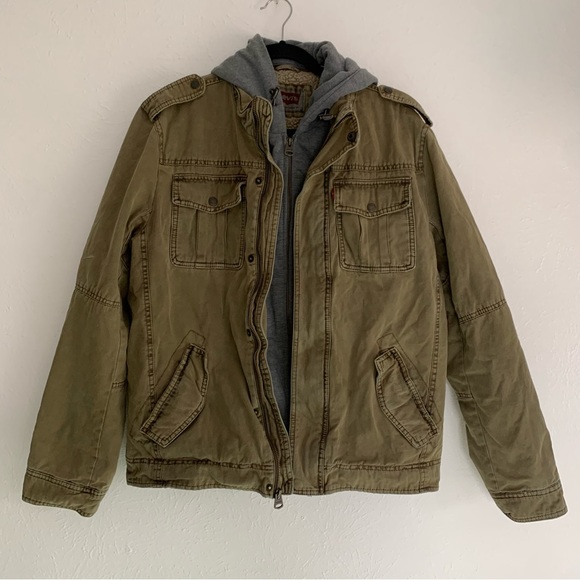 Levi’s Hooded Cotton Canvas Military Trucker Jacket Tan Work Outdoor Layered M - Picture 3 of 16